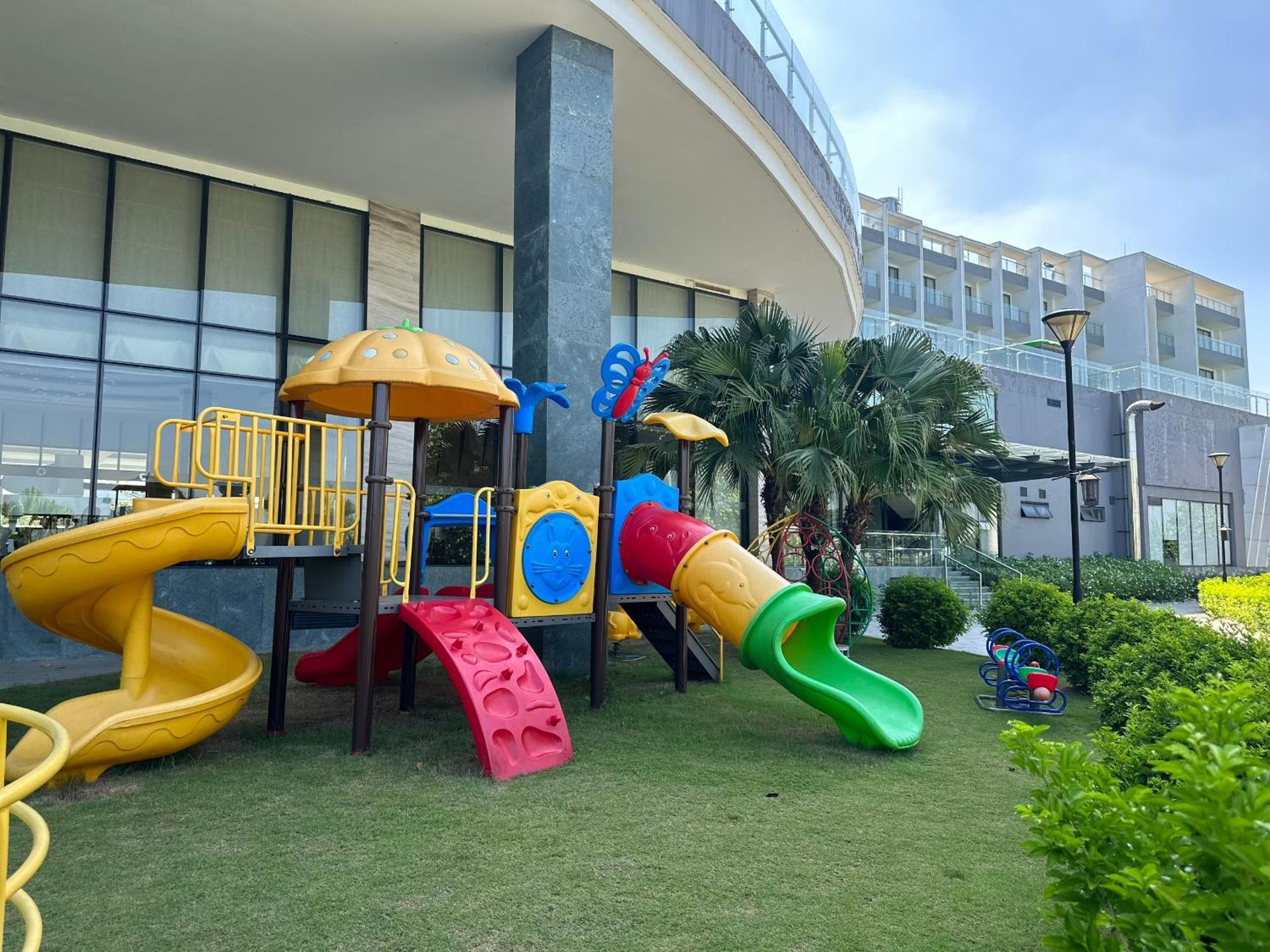 DIC Star Hotels&Resorts Vinh Phuc Vinh Yen Exterior foto